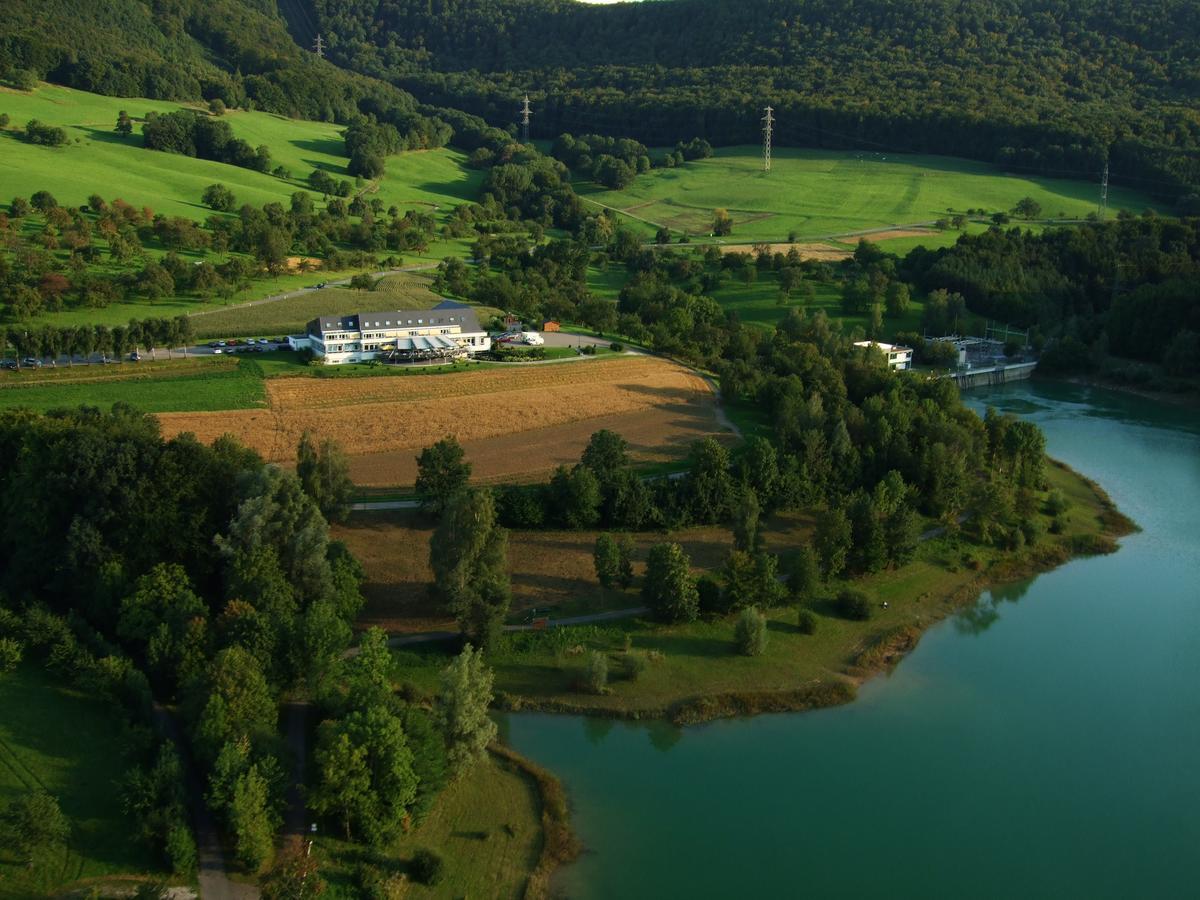 Stausee-Hotel Metzingen  Exterior foto