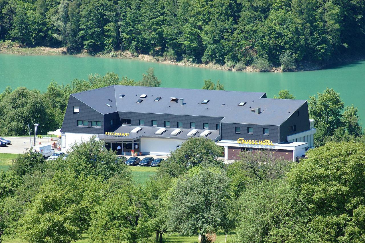 Stausee-Hotel Metzingen  Exterior foto